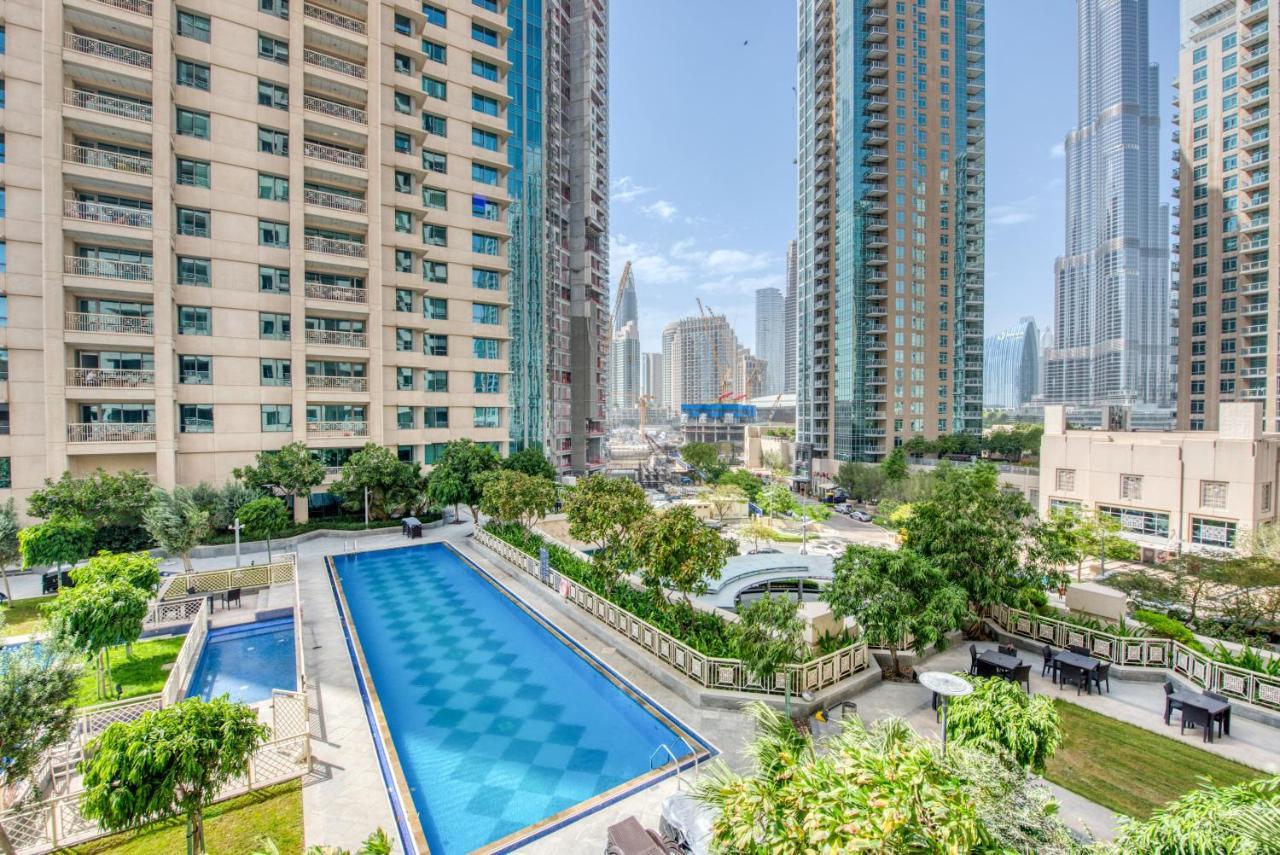 Maison Privee - Radiant Urban Retreat With Iconic Burj Khalifa Vws 迪拜 外观 照片