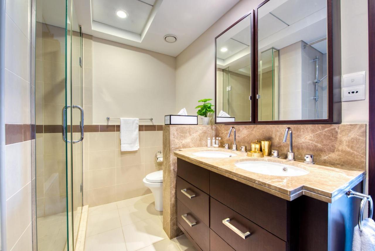 Maison Privee - Radiant Urban Retreat With Iconic Burj Khalifa Vws 迪拜 外观 照片
