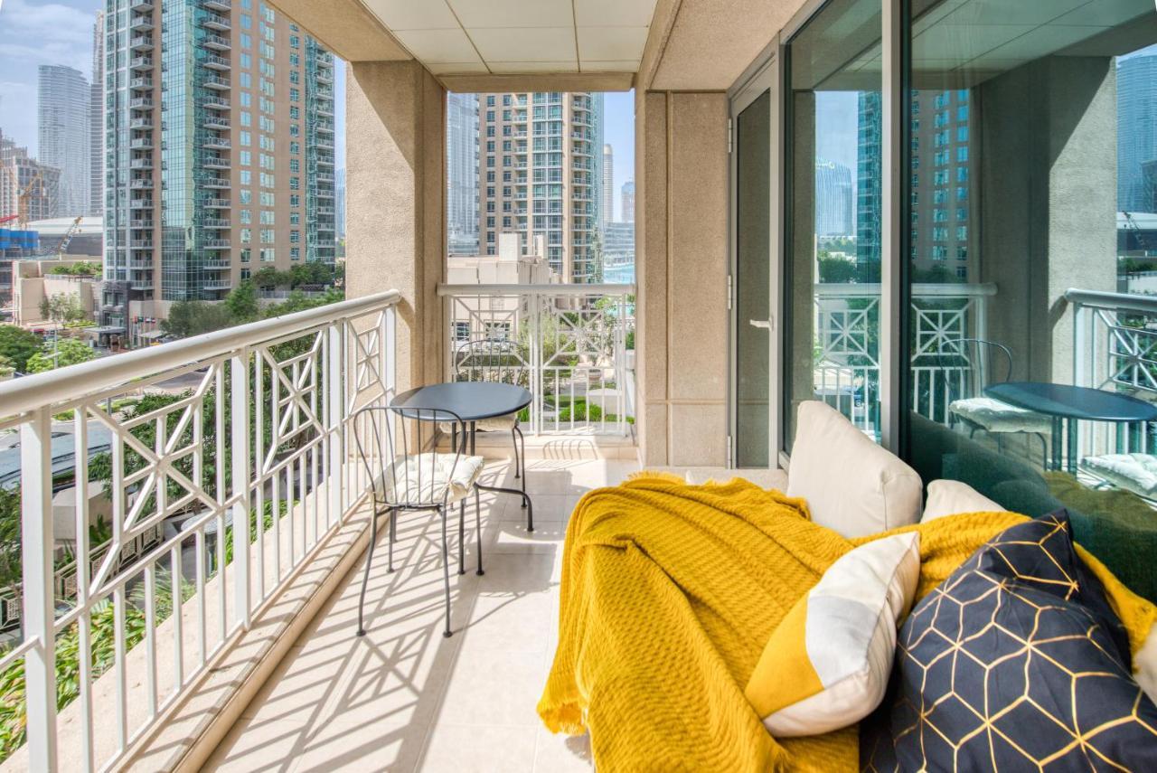 Maison Privee - Radiant Urban Retreat With Iconic Burj Khalifa Vws 迪拜 外观 照片