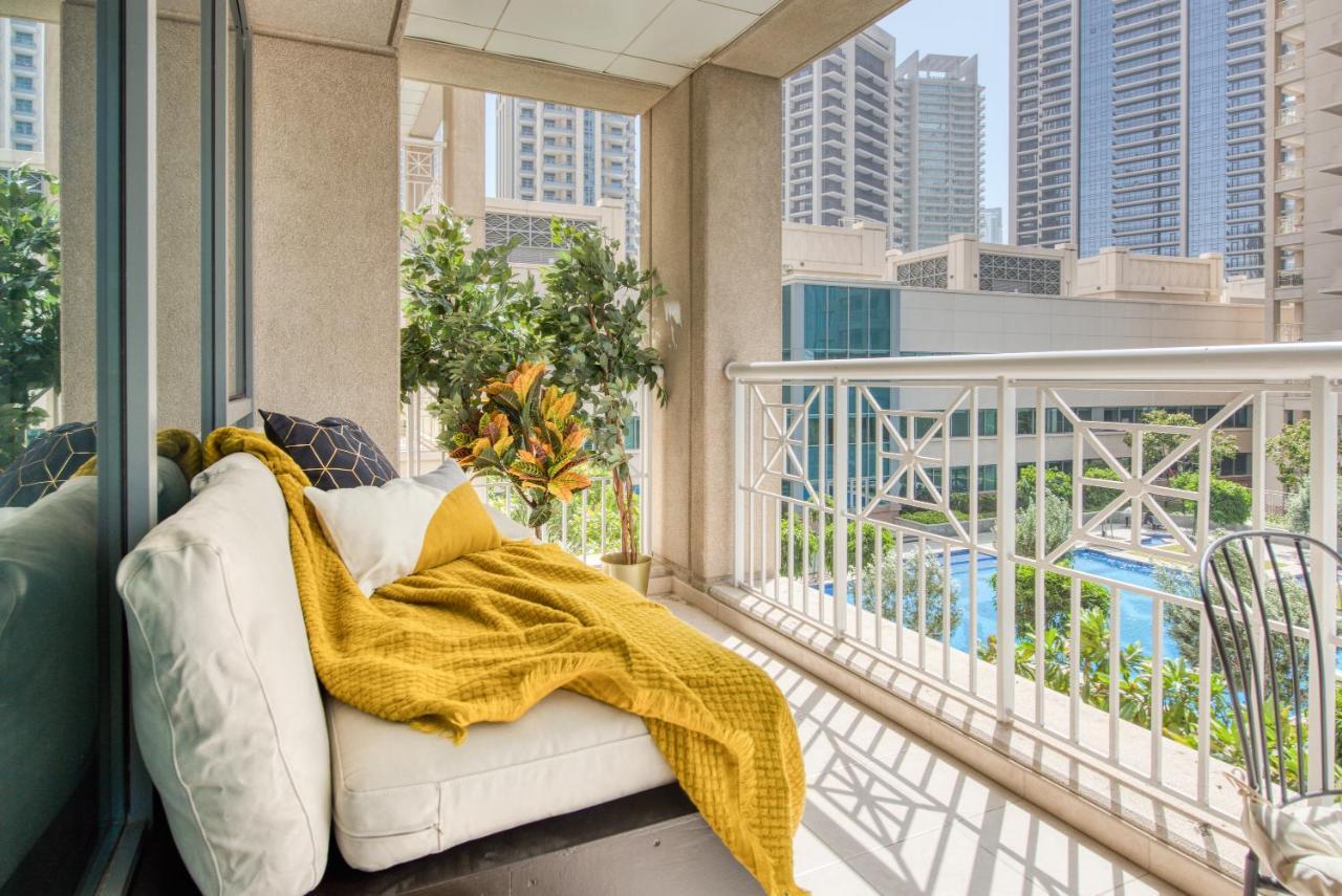 Maison Privee - Radiant Urban Retreat With Iconic Burj Khalifa Vws 迪拜 外观 照片
